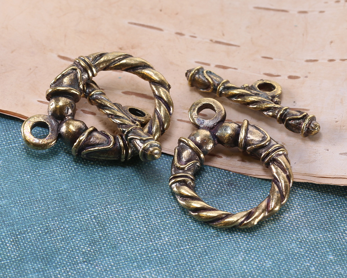Mykonos Antique Brass (plated) Ornate Roped Toggle Clasp 28x21mm, 25mm Bar