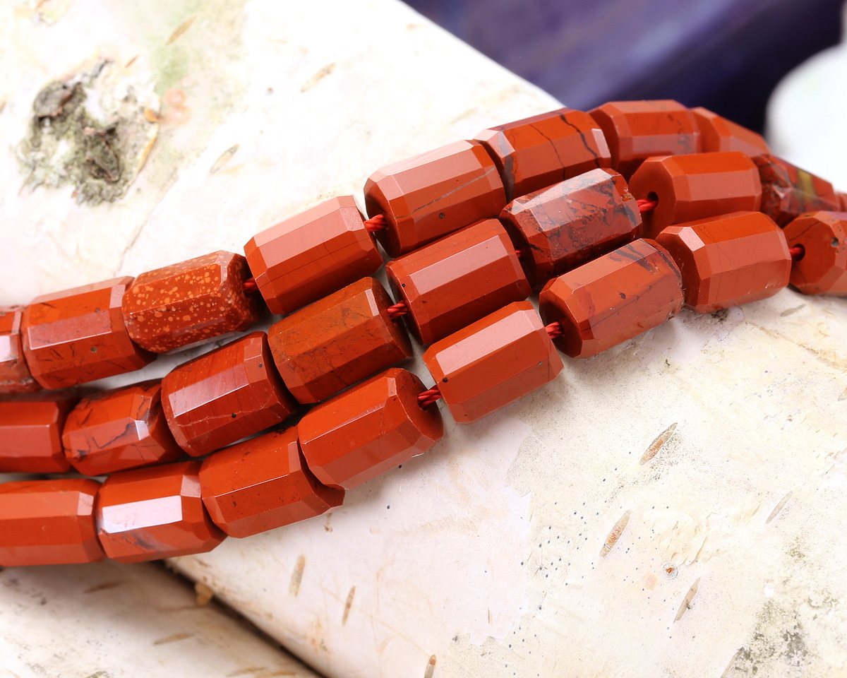 Red Jasper Microfaceted Tube 7x10mm
