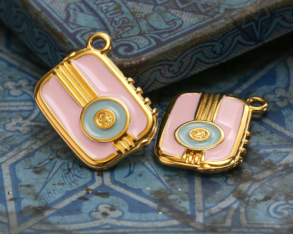 24K Gold (plated) Rose Pink & Blue Enamel Vintage Transistor Radio Focal 20mm