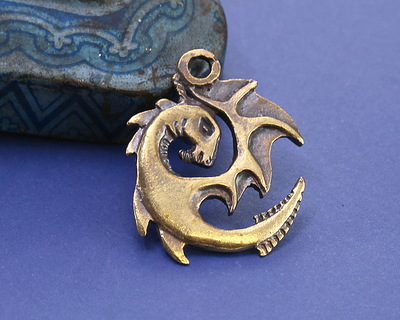 Mykonos Antique Brass (plated) Spiral Dragon 23x31mm