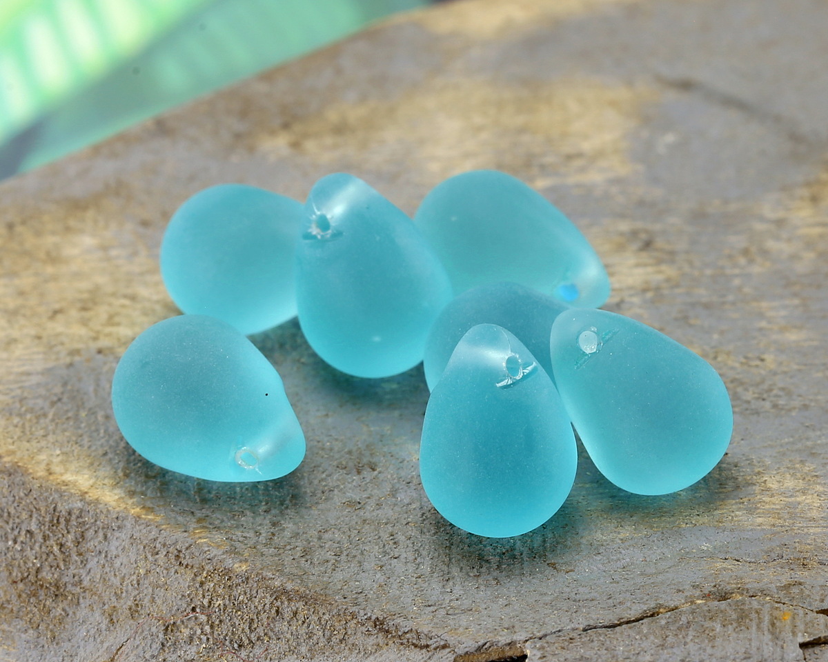 Autumn Green Seafoam Beach-Style Glass Teardrop Focal 14x10mm