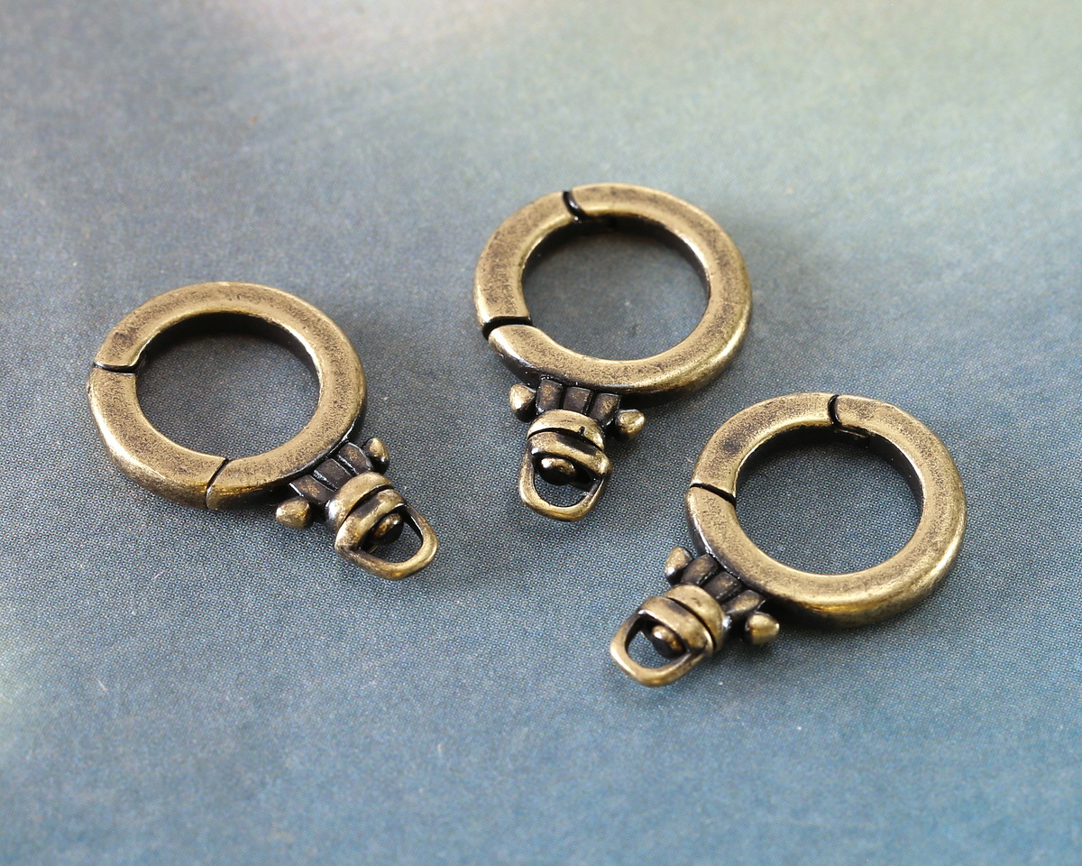 Antique Brass (plated) Swivel Charm Holder Clasp 20x13mm