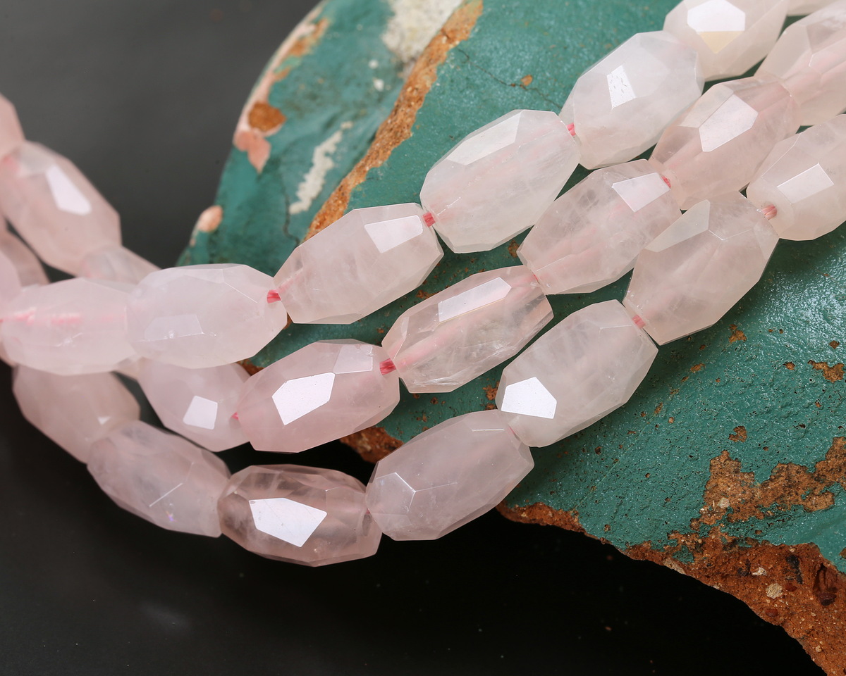 Rose Quartz (A) Microfaceted Long Nugget 9x14mm