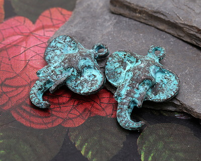Mykonos Copper (plated) Patina Elephant Head Charm 22x18mm