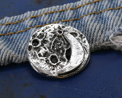 Green Girl Pewter Moon Toggle Clasp 24mm
