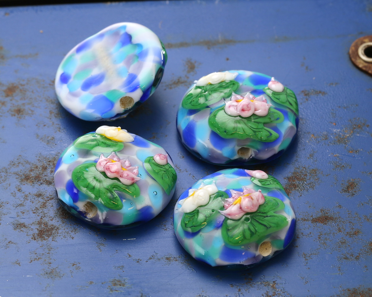 Grace Lampwork Water Lily Pond Lentil Focal 25mm