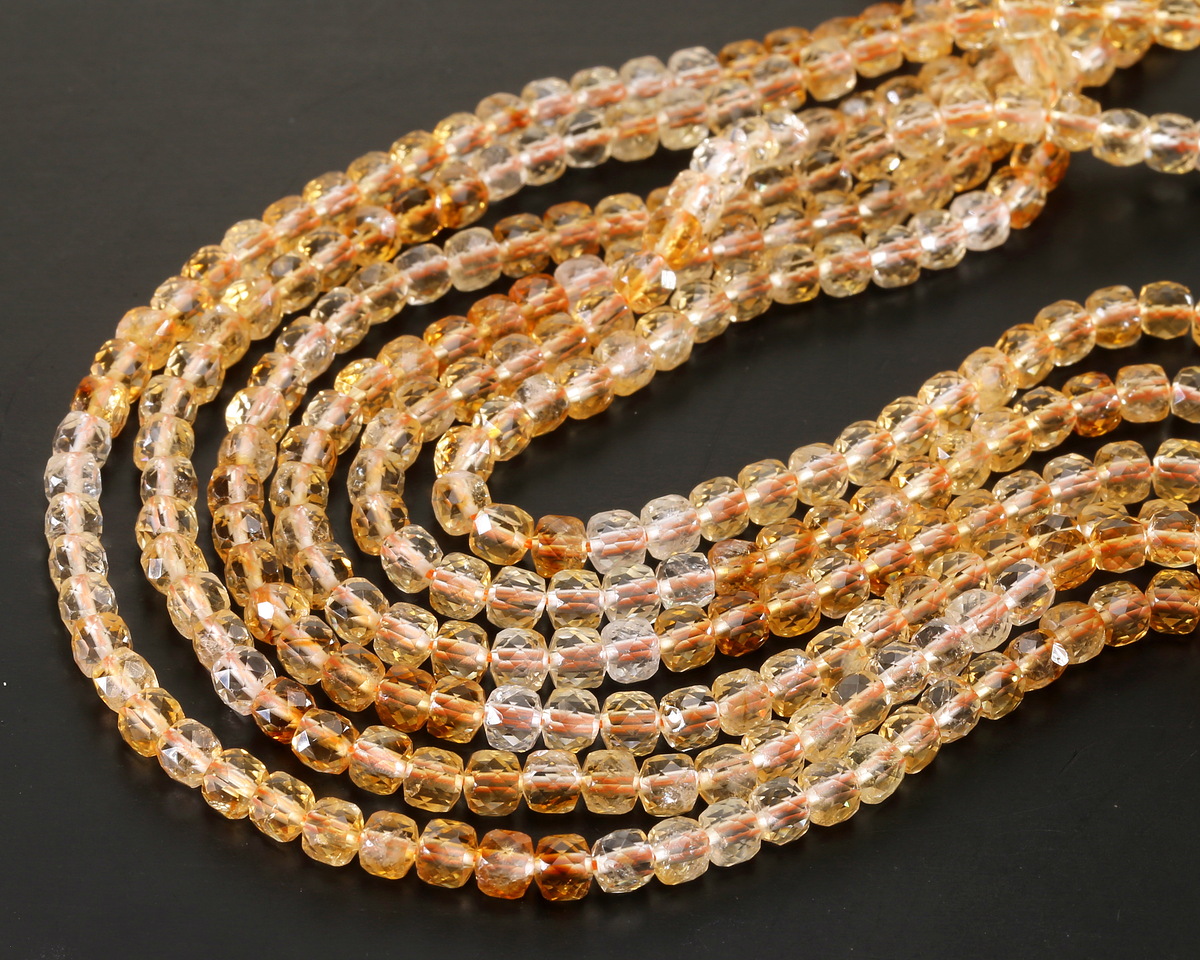 Citrine (AA) Ombré Microfaceted Cube 4mm