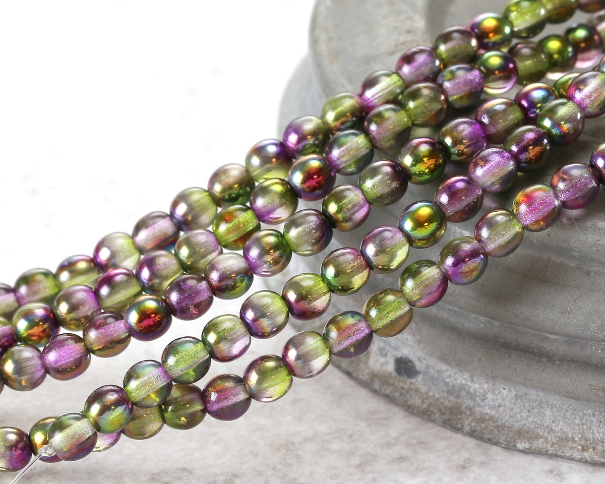 Czech Glass African Violet Druk 4mm