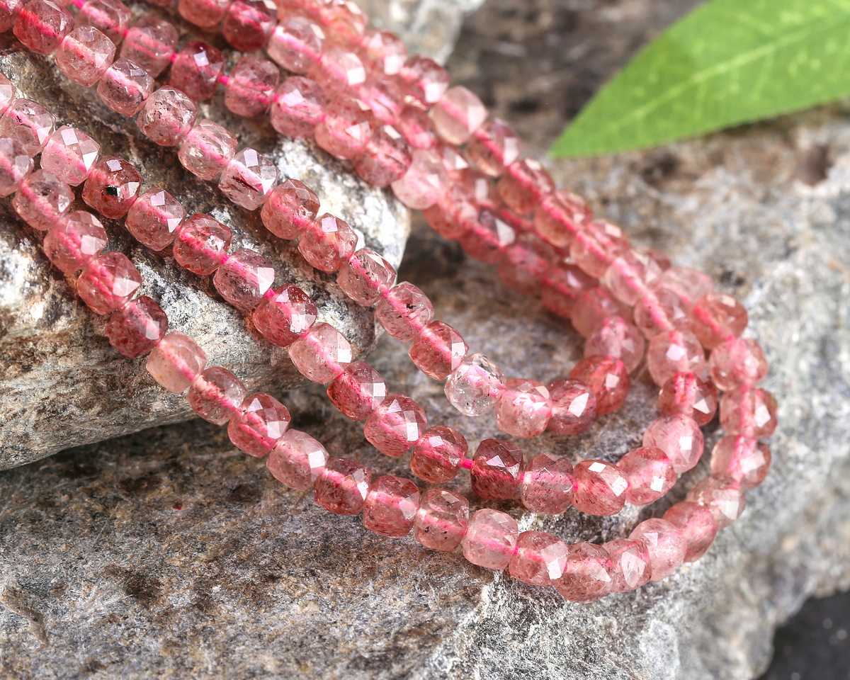 Strawberry Quartz Faceted Cube 4mm