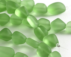 Peridot Beach-Style Glass Small Nugget 11-17x10-13mm