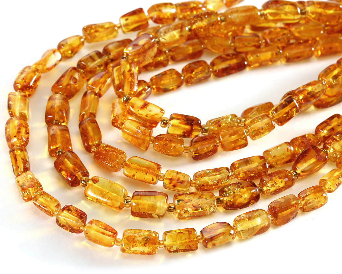 Dendritic Red Amber (A) Irregular Rectangle 5-7x7-11mm