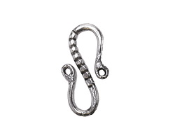 Mykonos Antique Silver (plated) Pebbles S-Hook 24x12.5mm