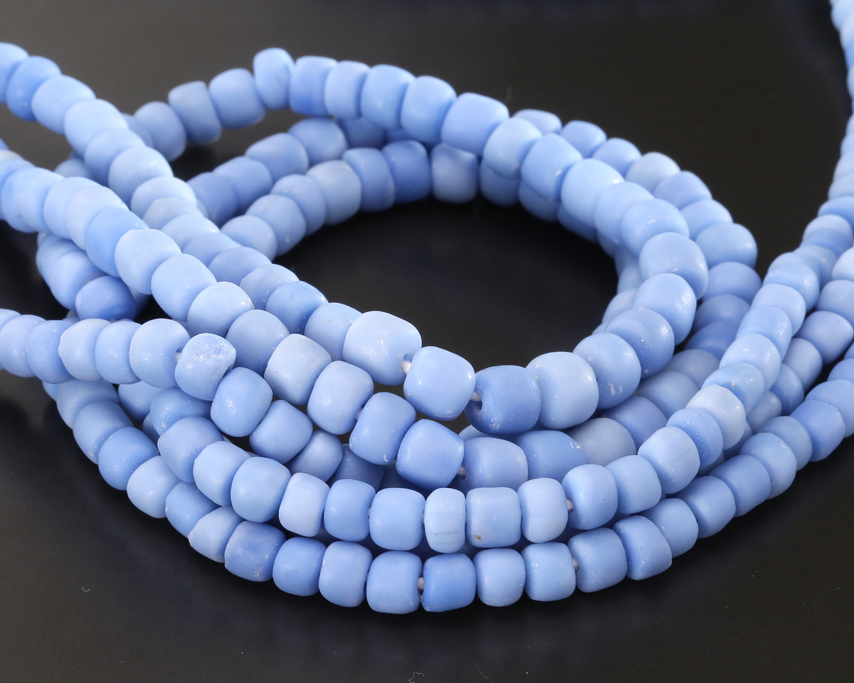 Java Glass Sky Blue Graduated Gooseberry Beads 3-6x4-6mm