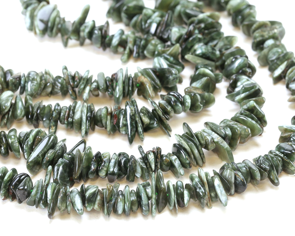 Seraphinite (A) Chips 2-5x5-12mm