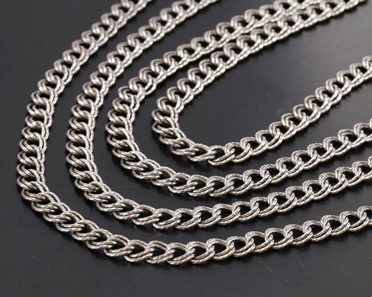Antique Silver Finish Etched Large Parallel Curb Chain