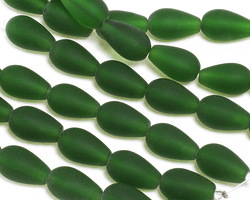 Shamrock Beach-Style Glass Teardrop Round 17x10mm