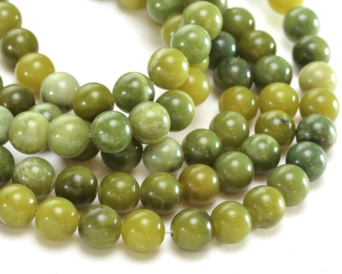 Canadian Jade (light) Round 8mm