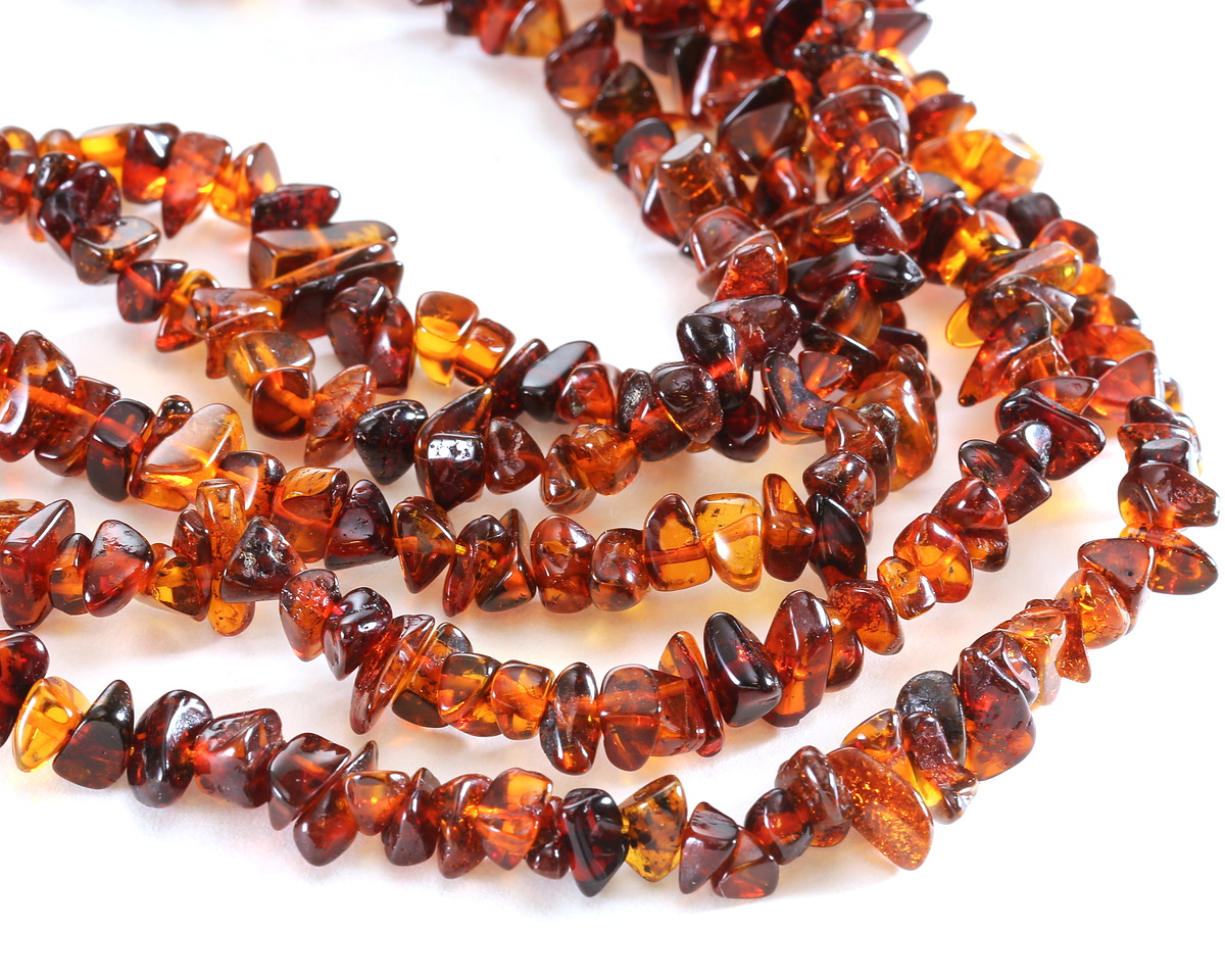 Dark Red Amber (A) Chips 2-5x5-12mm
