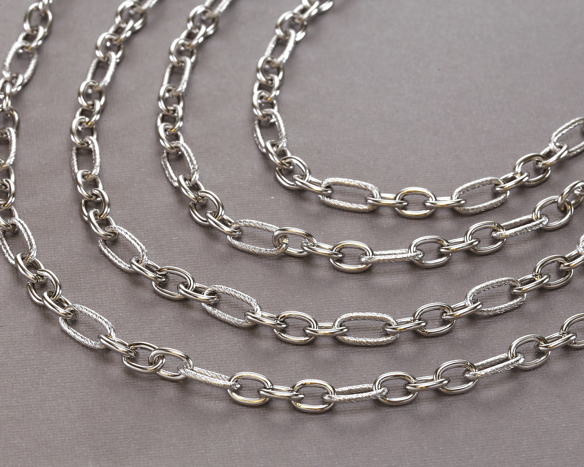 Stainless Steel 1:3 Textured Cable Chain, 5' Package