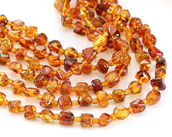 Dendritic Red Amber (A) Irregular Cube 5-6mm