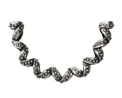 Mykonos Antique Silver (plated) Dotted Ribbon 1/2 Loop 52x32mm