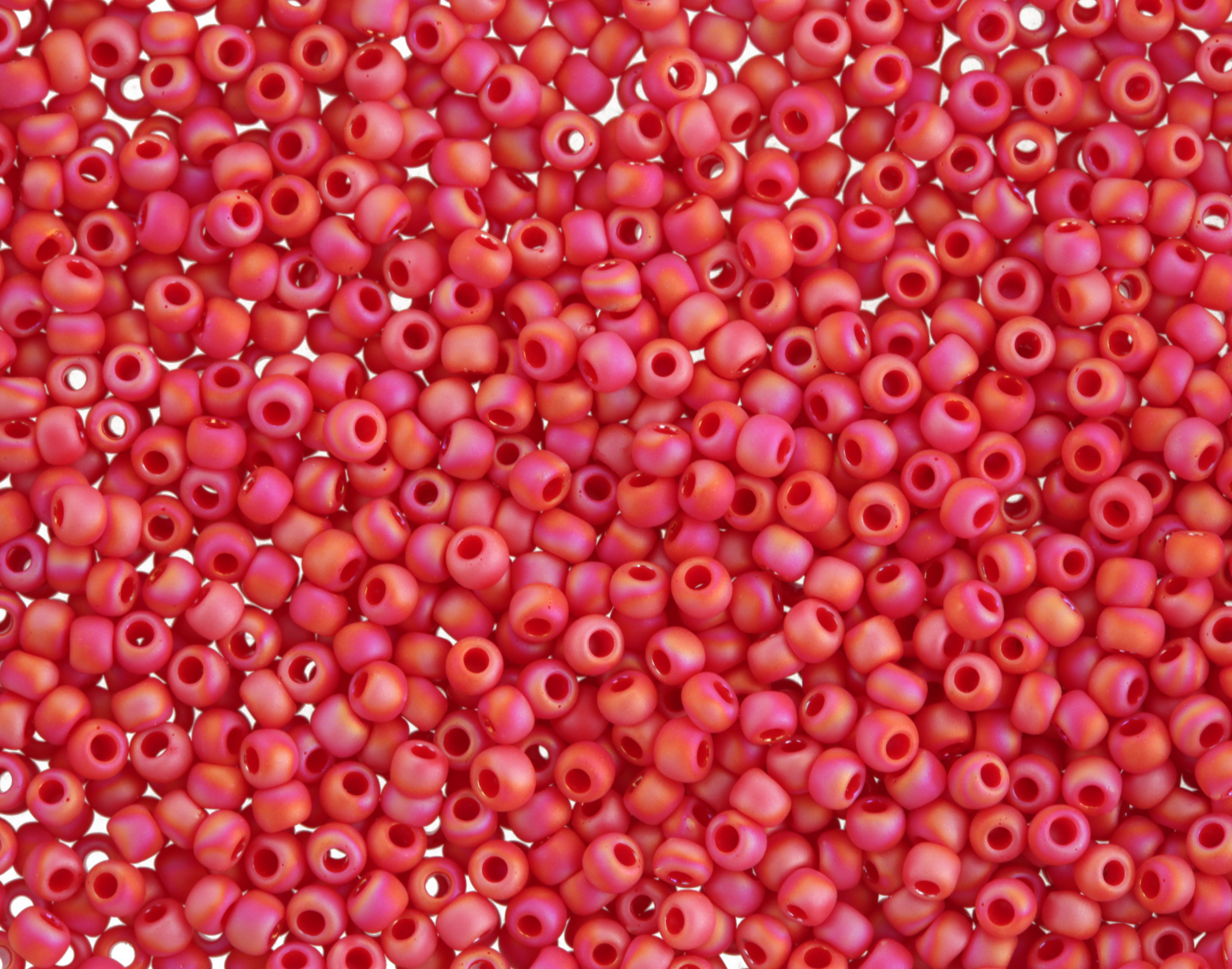 輝い TOHO Bead Seed 11/0 Round Cherry Frosted Rainbow Opaque ネックレス・ペンダント