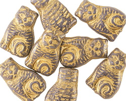 Czech Glass Thistle w/ Gold Wash Sitting Cat Bead 17x11mm