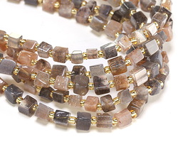 Moonstone (dark) Irregular Cube 4-6mm