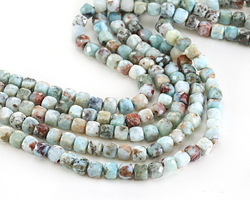 Larimar (Multi) Microfaceted Cube 4mm
