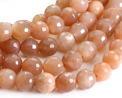 Peach Moonstone (dark) Faceted Round 8mm