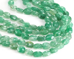 Green Strawberry Quartz (A) Microfaceted Oval 10x8mm