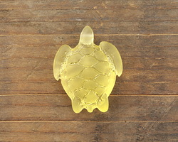 Lemon Beach-Style Glass Small Sea Turtle Charm 18x23mm